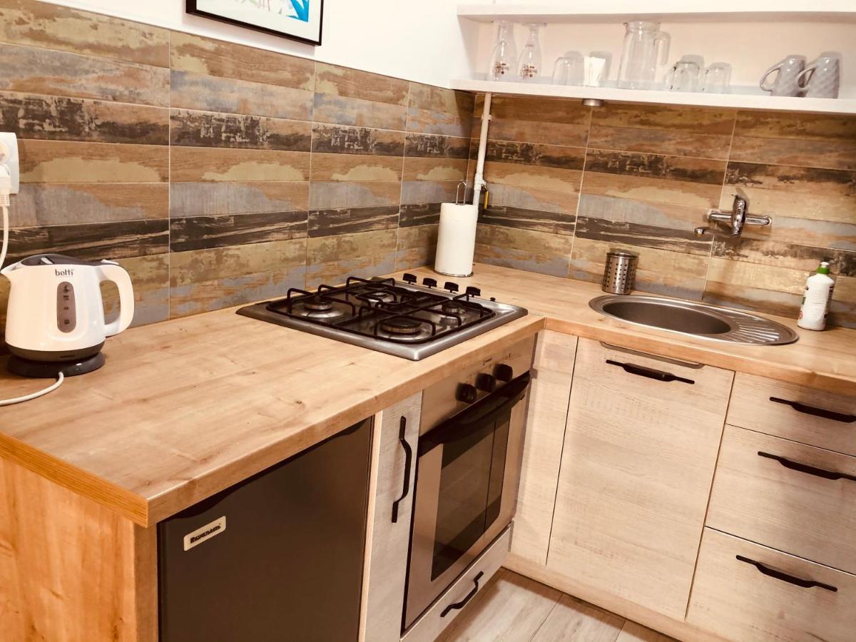 Sole Apartment Жари Екстериор снимка